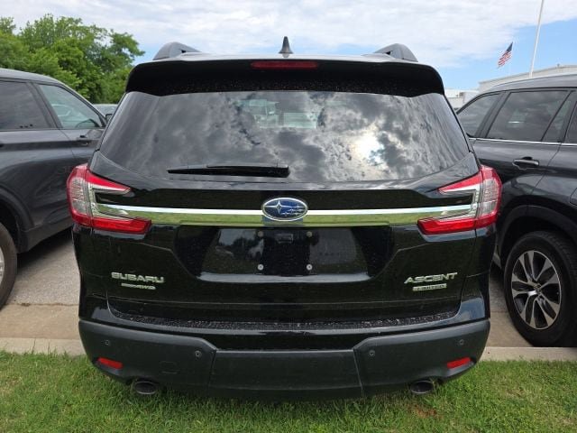 Used 2024 Subaru Ascent Limited AWD/4WD image 4