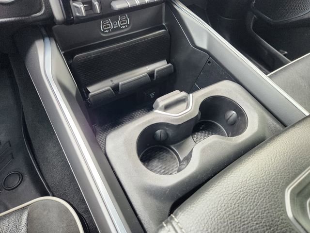 Used 2024 RAM 1500 Laramie AWD/4WD image 23