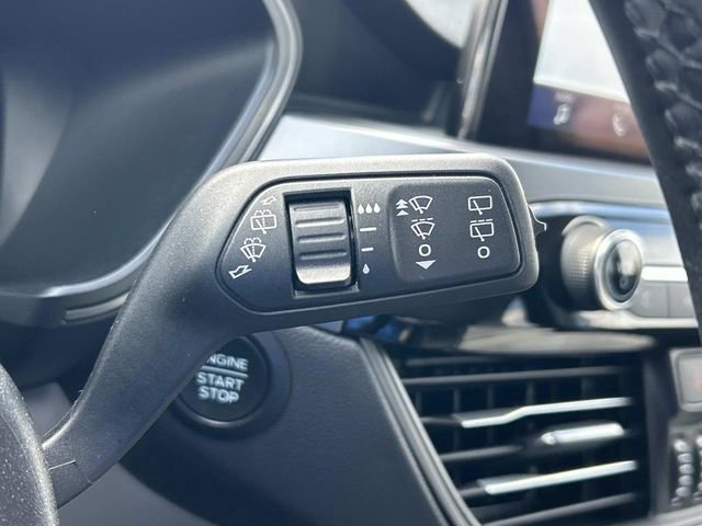 Used 2024 Ford Escape Active image 31