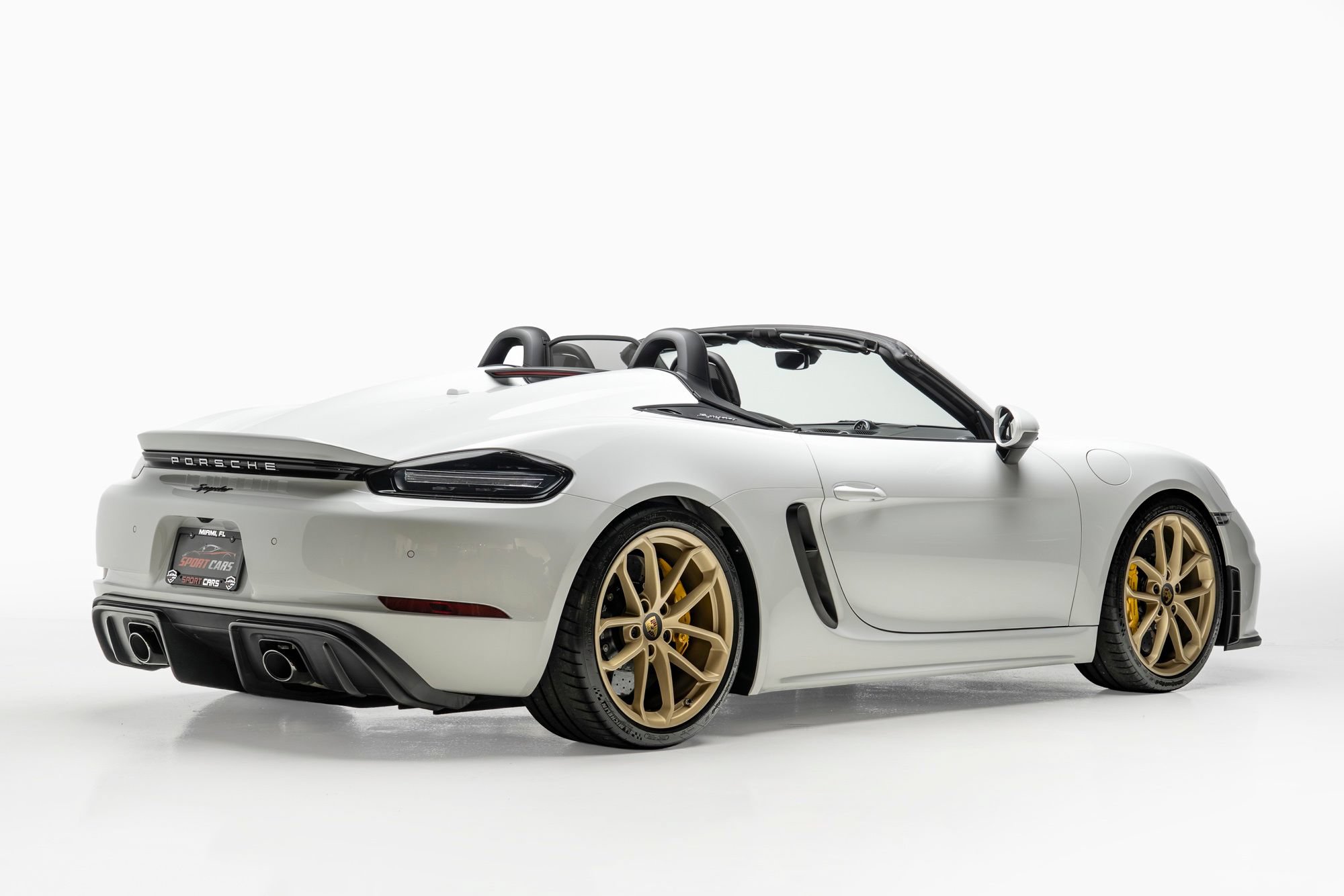 Used 2020 Porsche 718 Boxster Spyder RWD image 8