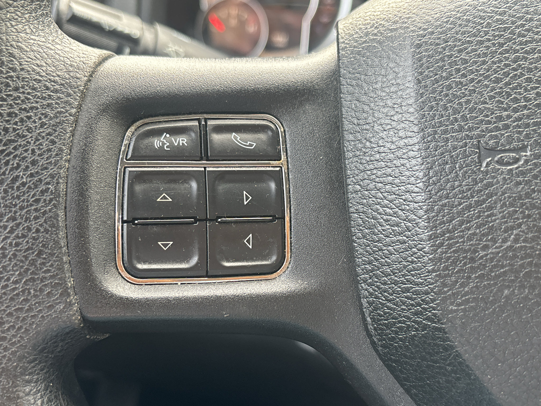 Used 2013 RAM 1500 Express RWD image 14