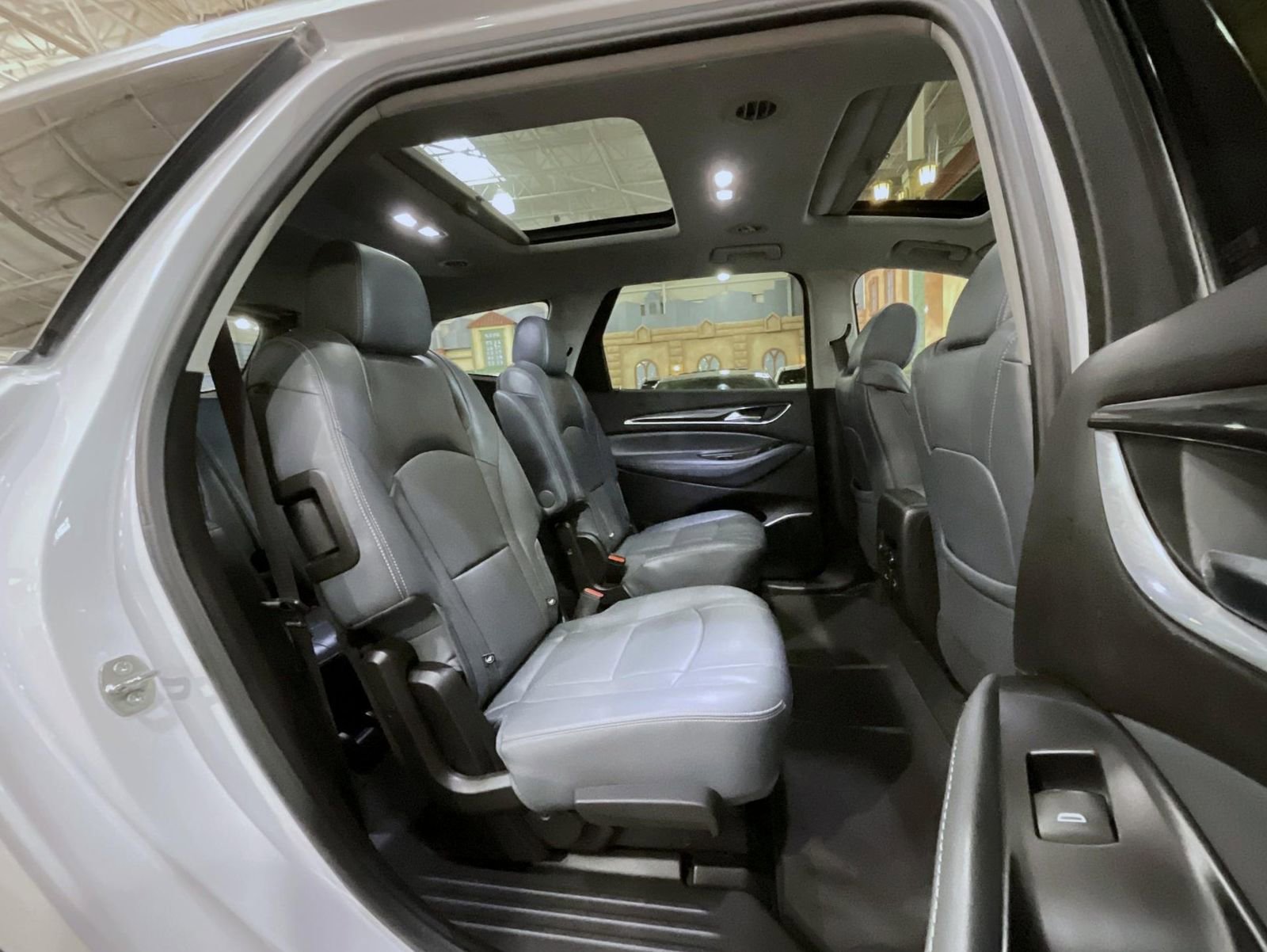 Used 2021 Buick Enclave Premium w/ Sun and Sites Package image 18