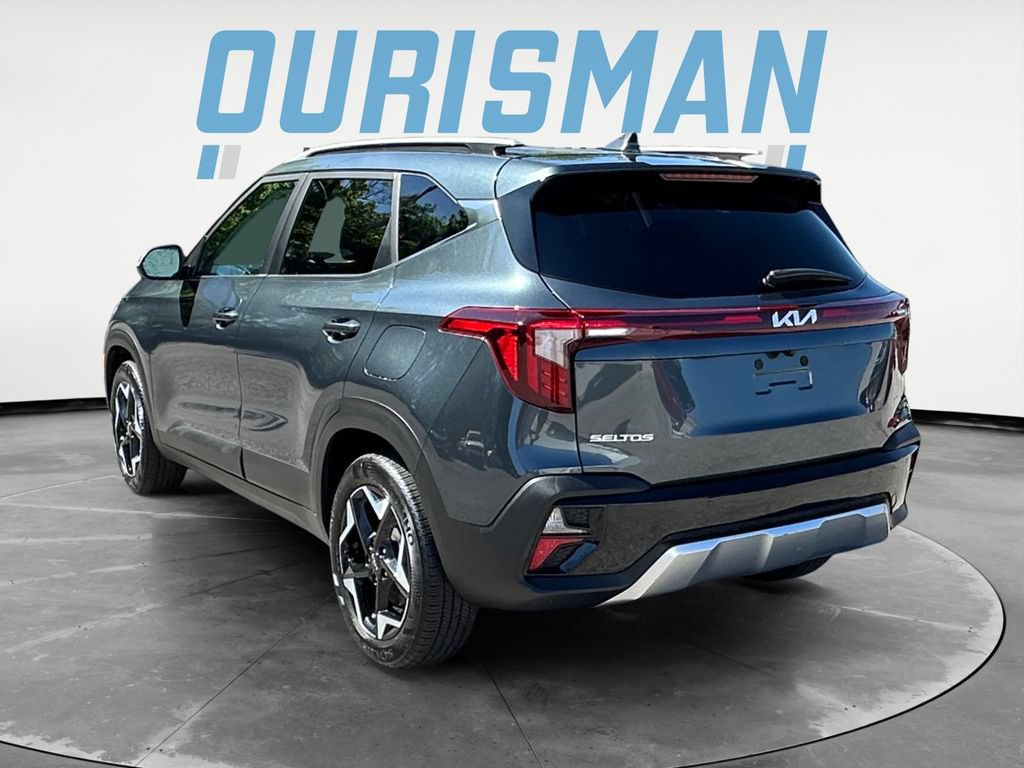 Certified 2025 Kia Seltos EX AWD/4WD image 4