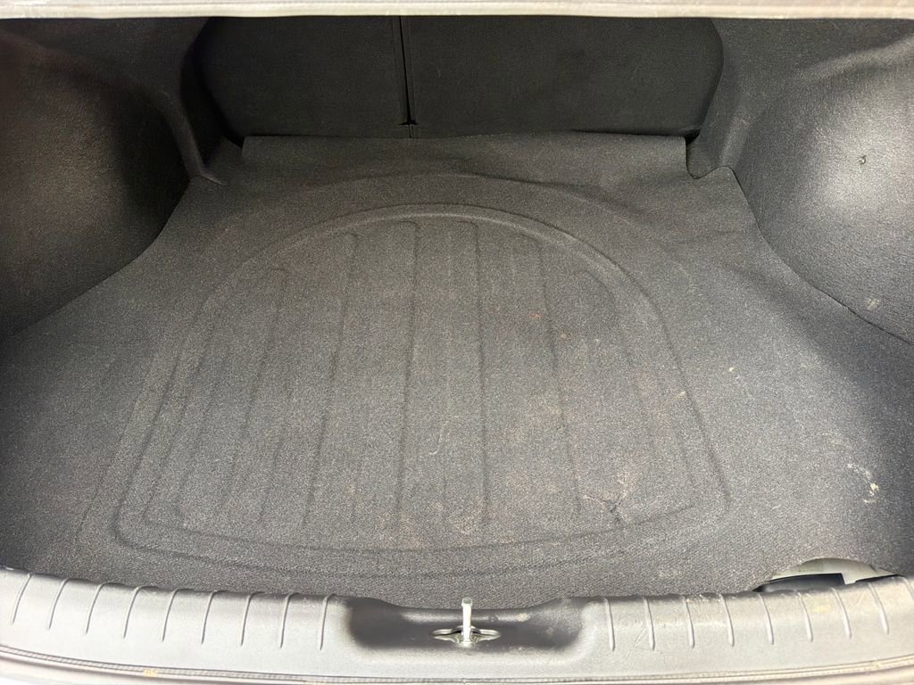 Used 2024 Hyundai Elantra SEL w/ Convenience Package FWD image 34