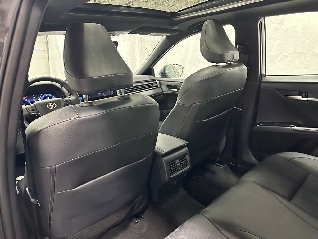 Used 2025 Toyota Camry XSE image 50