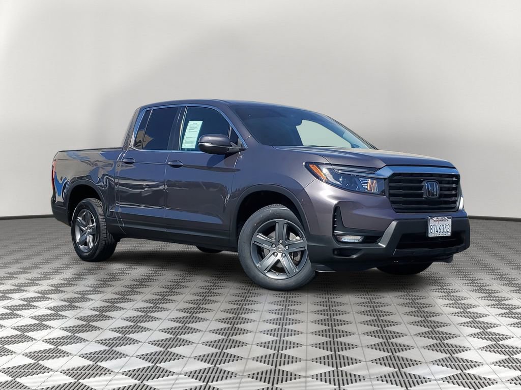 Certified 2023 Honda Ridgeline RTL image 2
