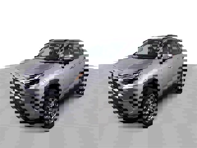 Used 2024 Toyota RAV4 XLE image 1