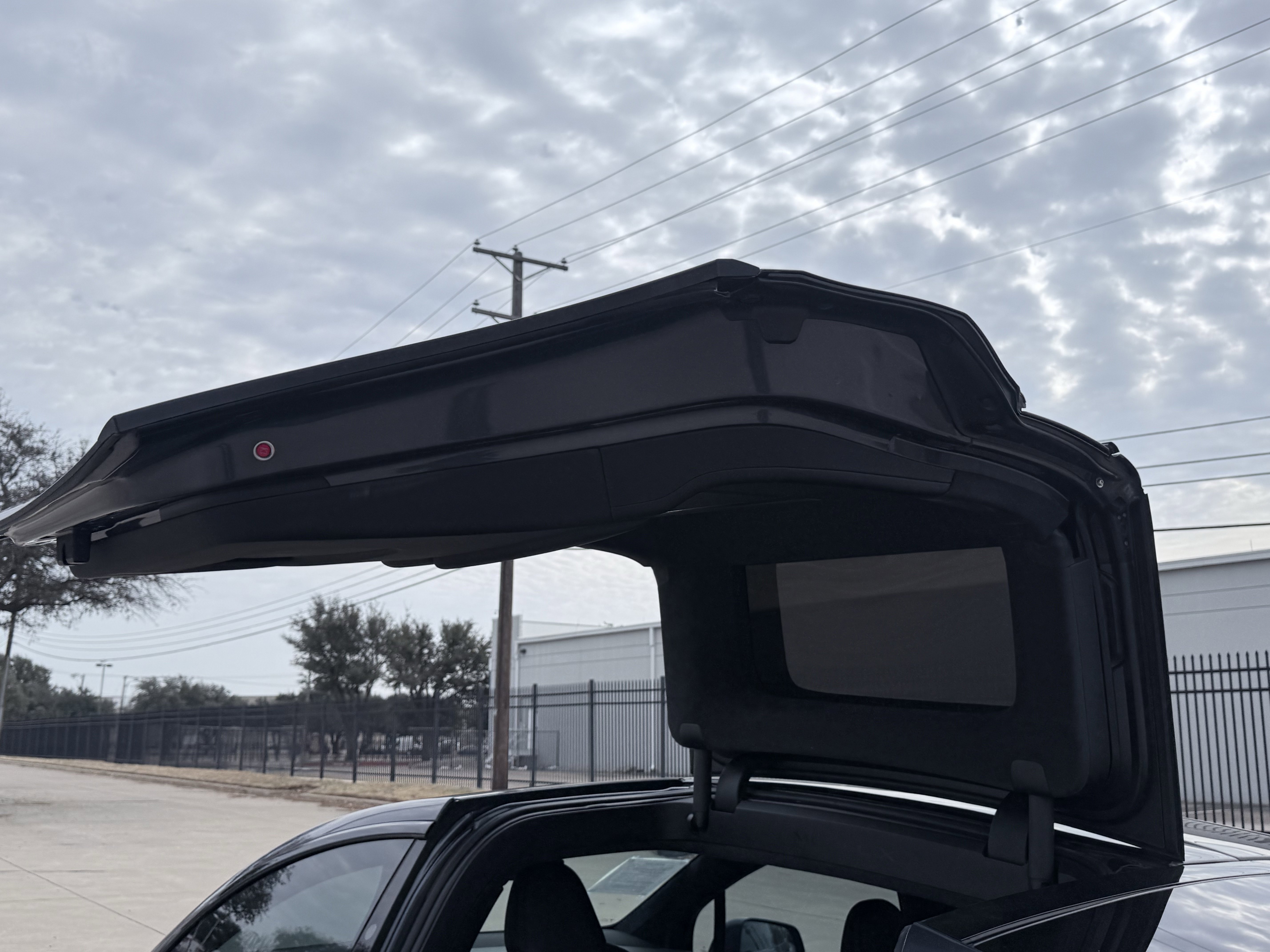 Used 2023 Tesla Model X AWD/4WD image 33