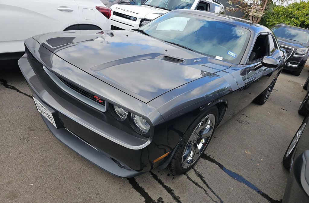 Used 2014 Dodge Challenger R/T w/ Sound Group II RWD image 1