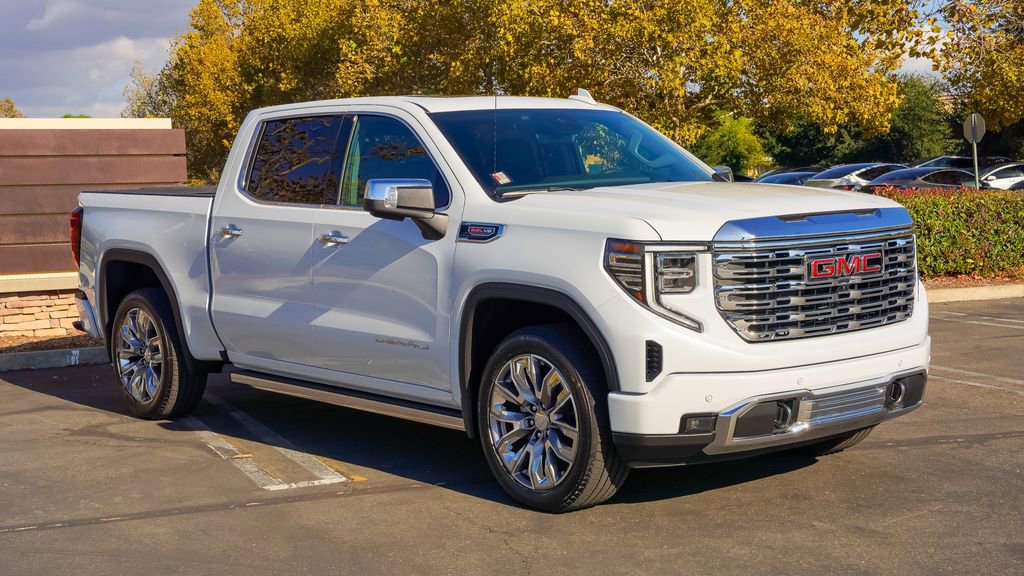 New 2026 GMC Sierra 1500 Denali w/ Denali Reserve Package AWD/4WD image 6