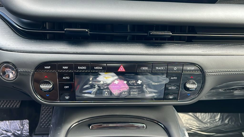 New 2026 Genesis G90 3.5T Prestige image 33