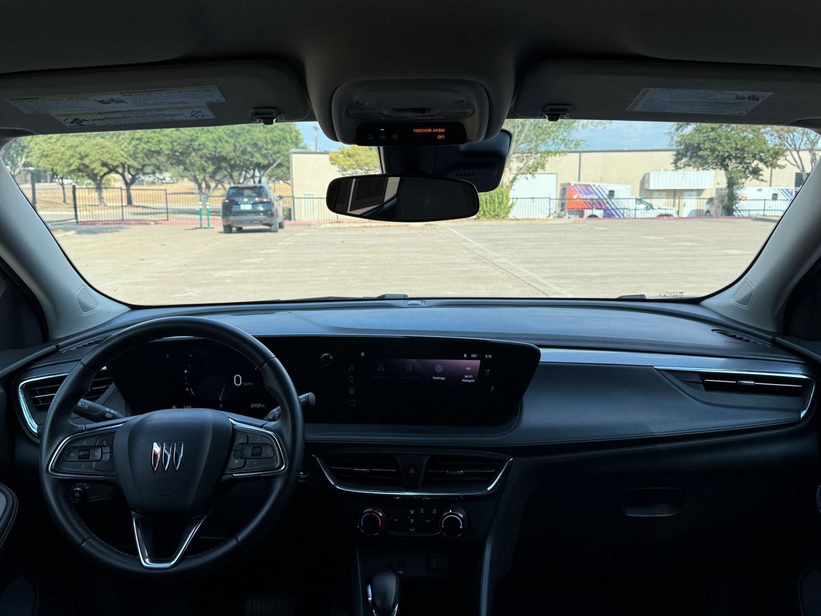 Used 2025 Buick Encore GX Preferred AWD/4WD image 32