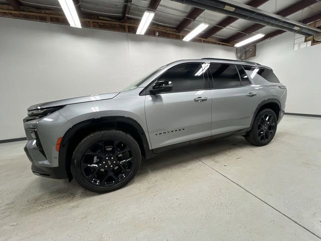 Certified 2025 Chevrolet Traverse RS w/ LPO, Floor Liner Package image 5