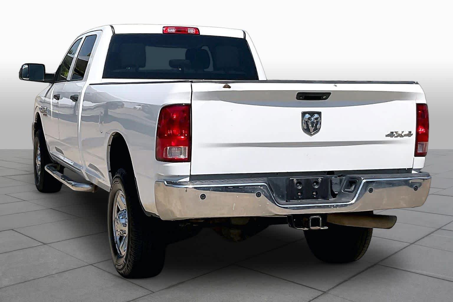 Used 2014 RAM 2500 Tradesman w/ Chrome Appearance Group AWD/4WD image 11