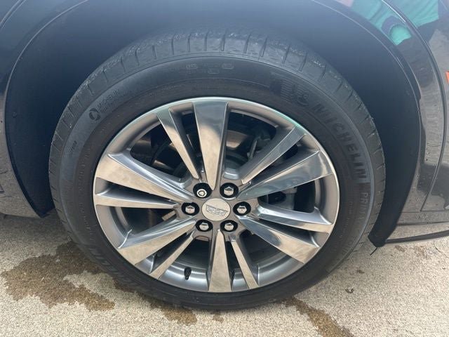 Certified 2024 Cadillac XT6 Premium Luxury AWD/4WD image 25