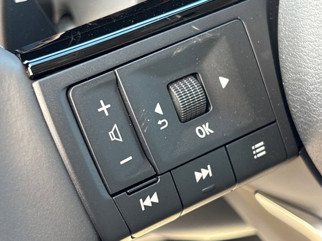 New 2025 Nissan Pathfinder SL image 27