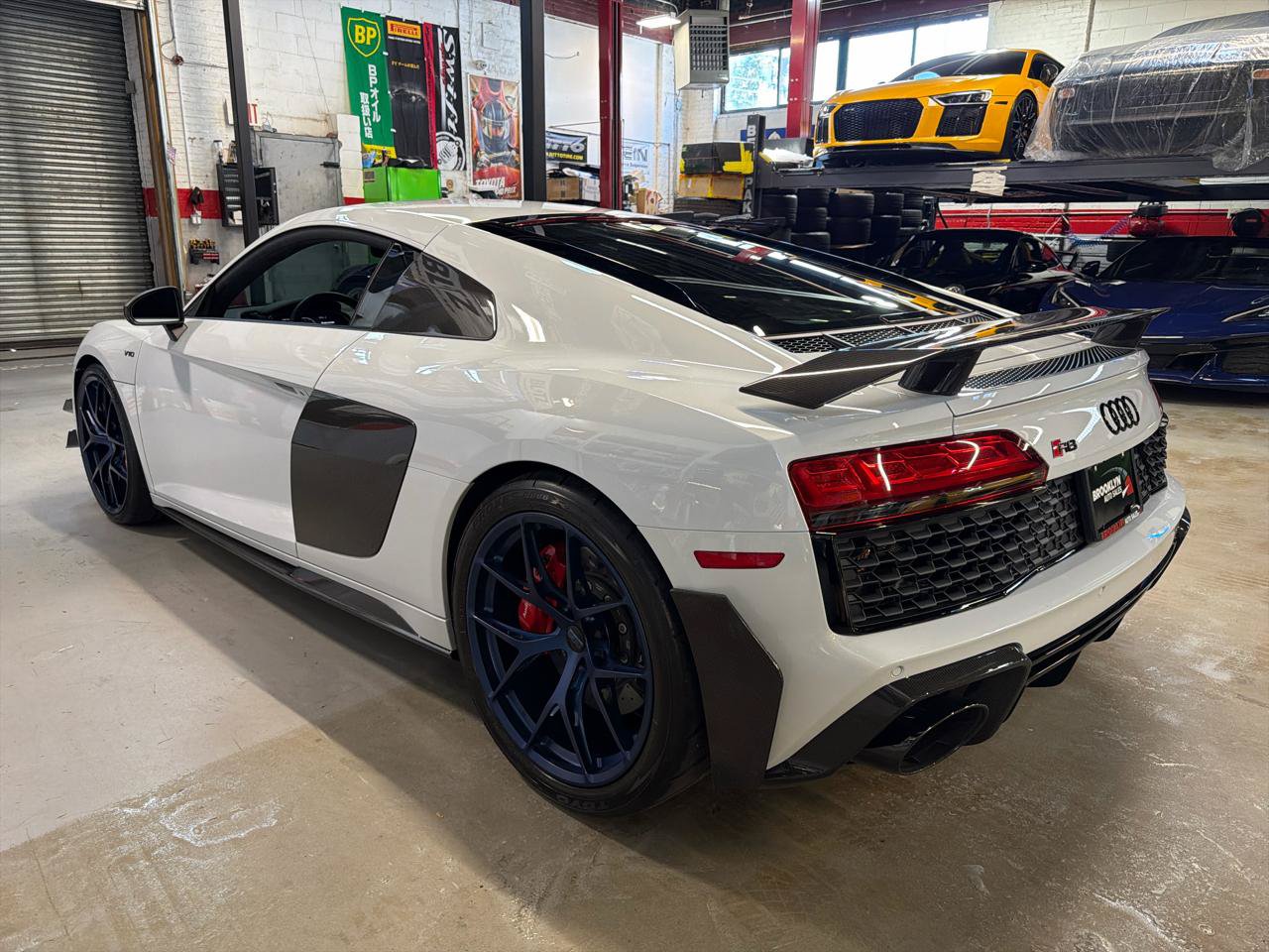 Used 2020 Audi R8 V10 performance AWD/4WD image 8