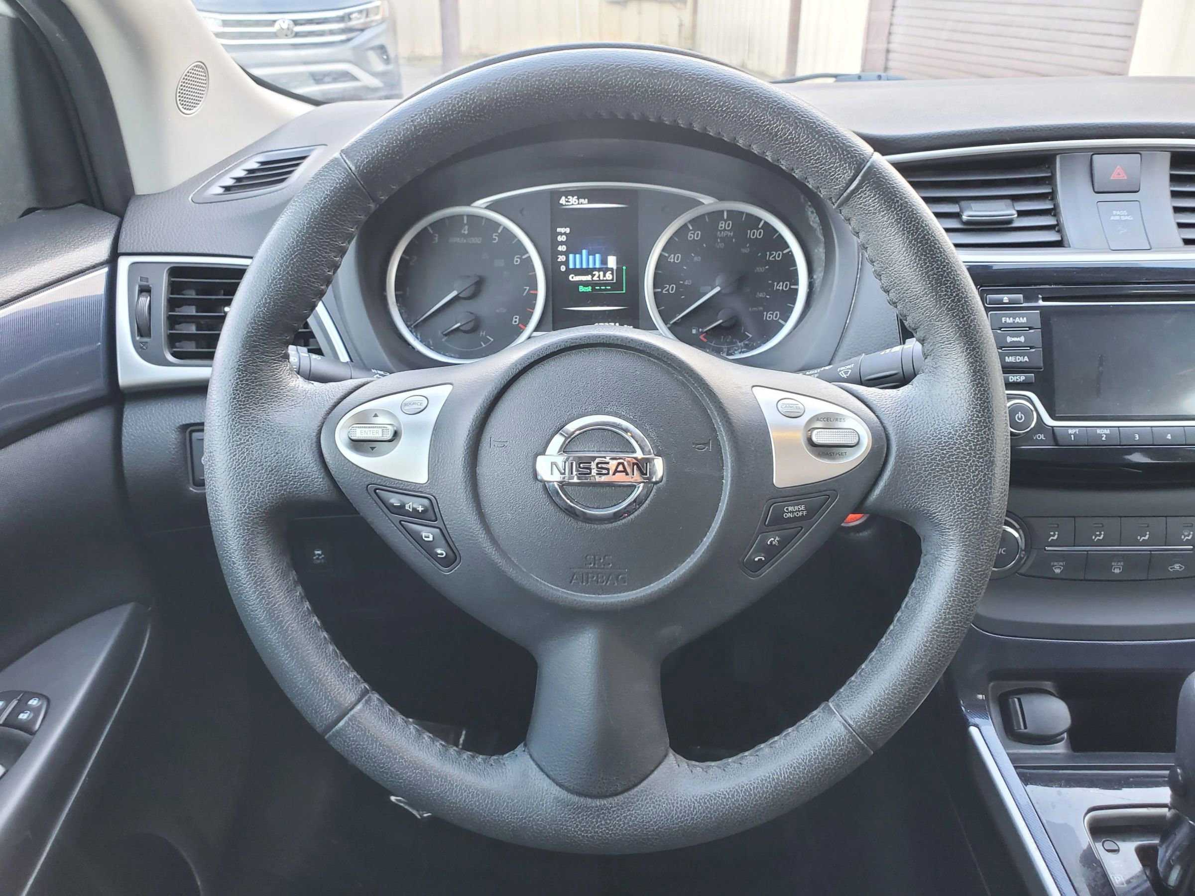 Used 2017 Nissan Sentra SR image 33