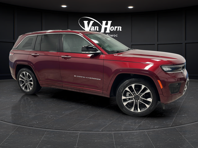 Used 2023 Jeep Grand Cherokee Overland w/ Luxury Tech Group IV AWD/4WD video 1