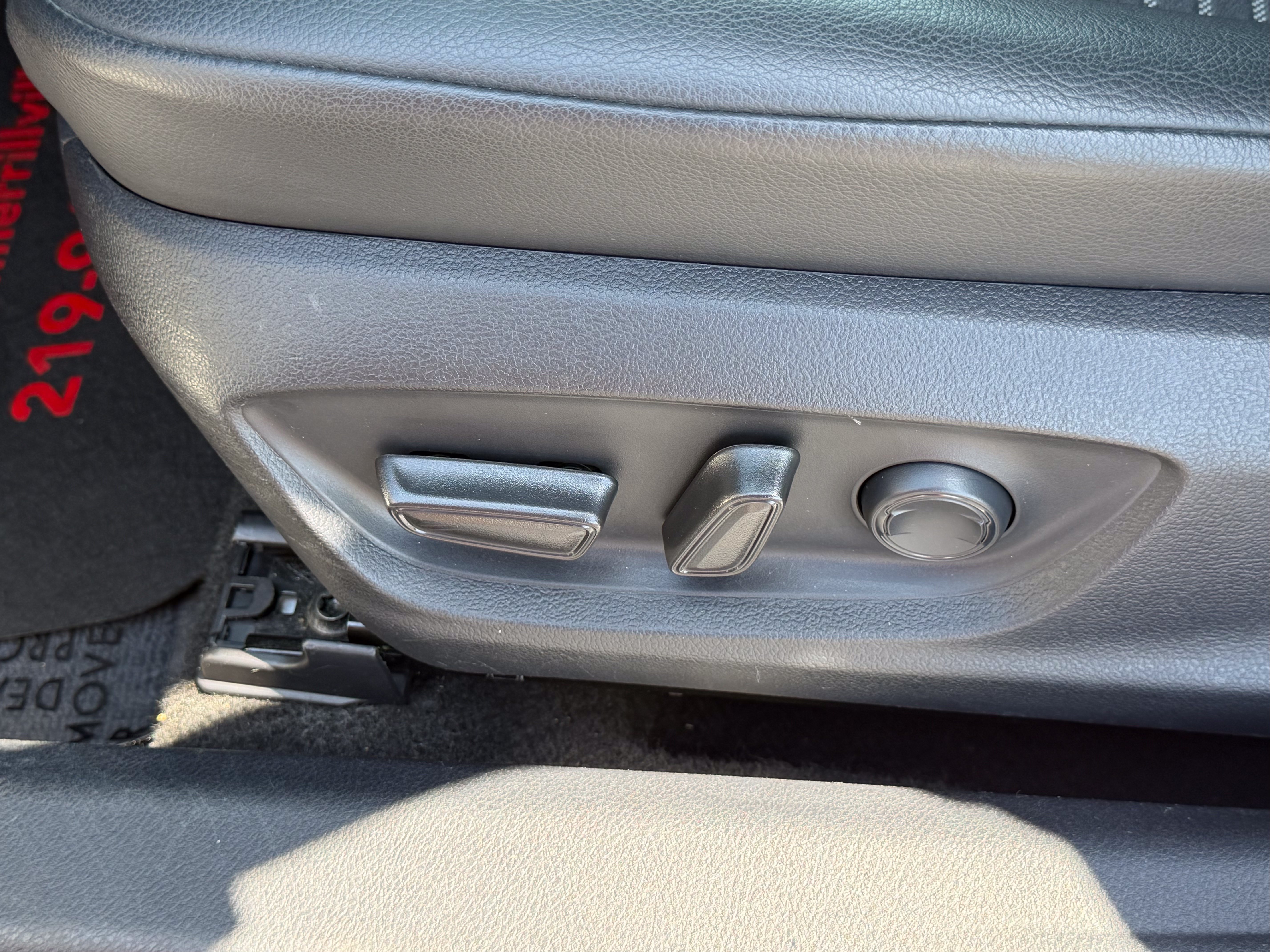 Certified 2023 Toyota Camry SE FWD image 22