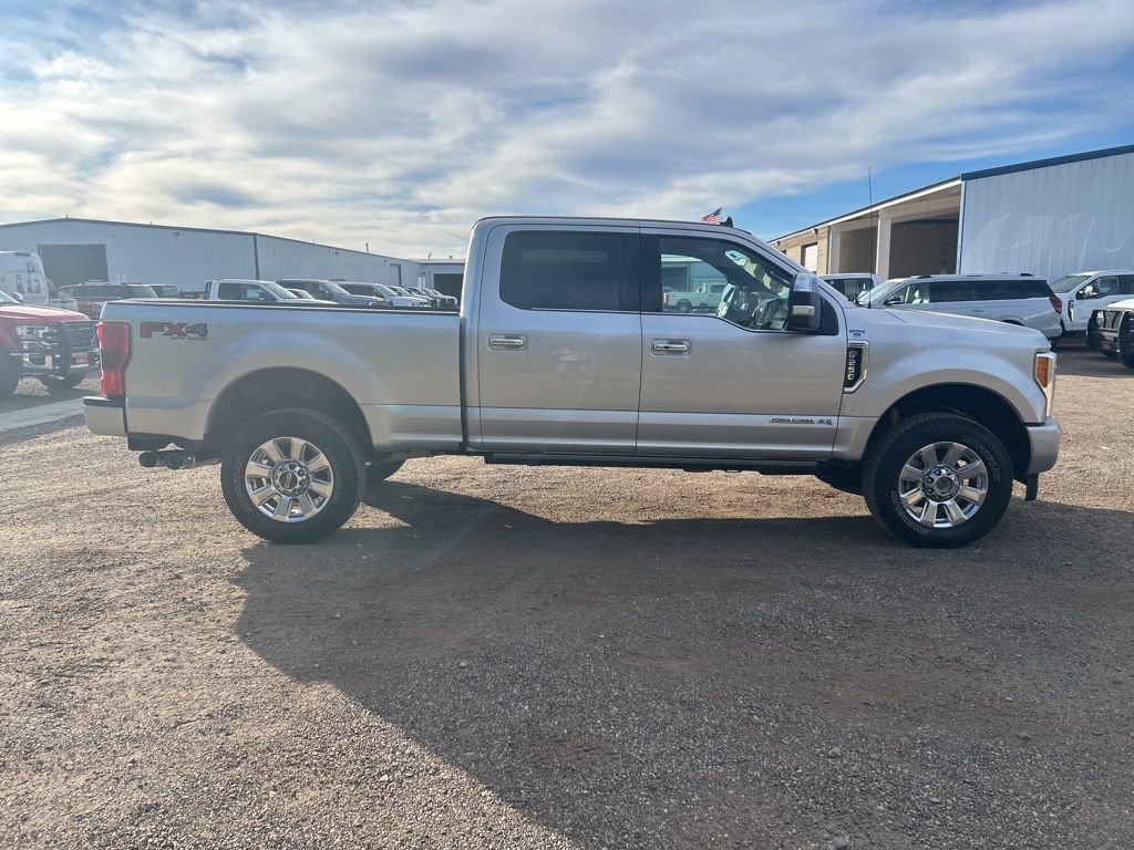 Used 2019 Ford F250 Platinum AWD/4WD image 7