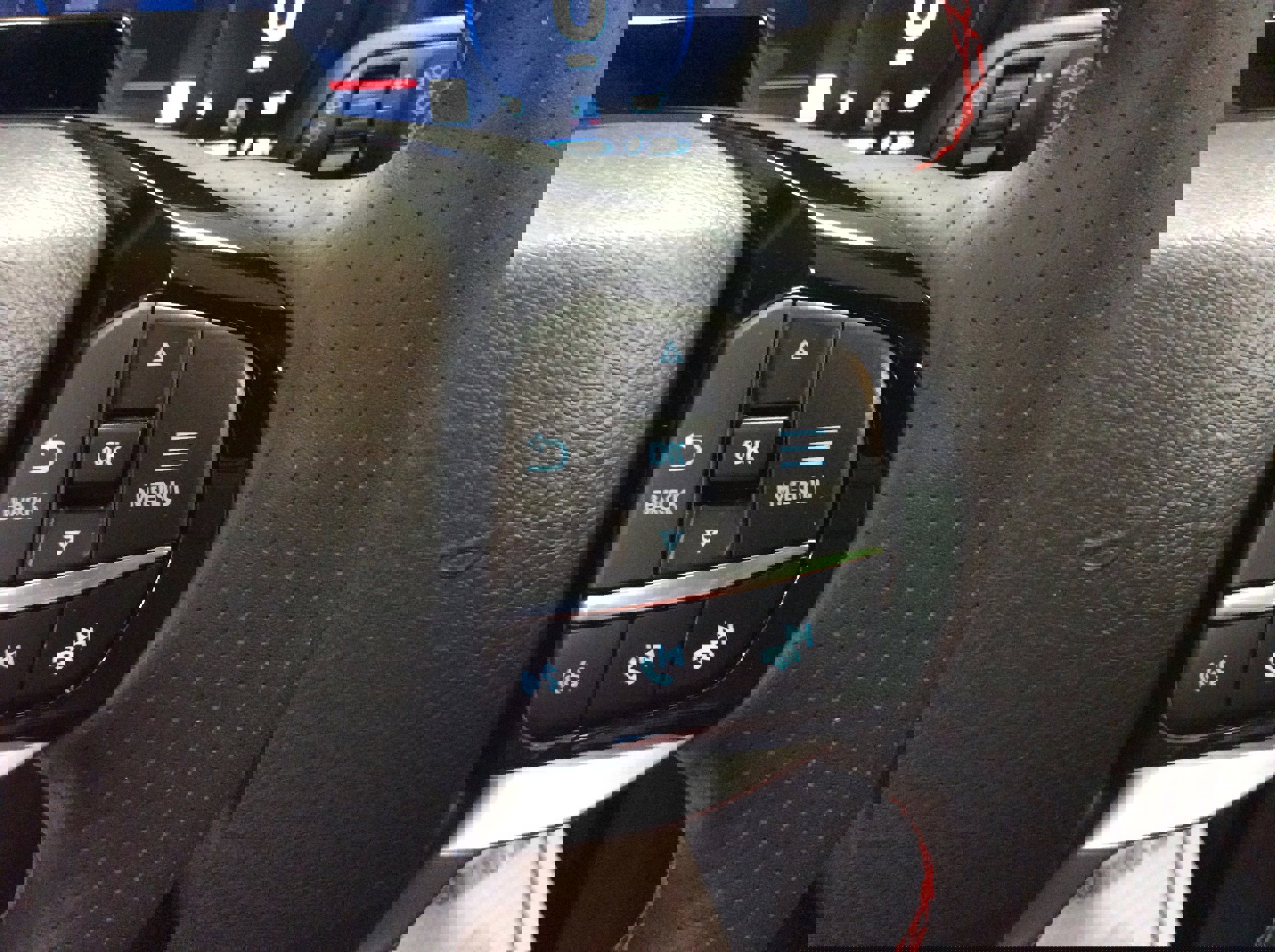 Used 2025 Ford Explorer ST-Line image 23