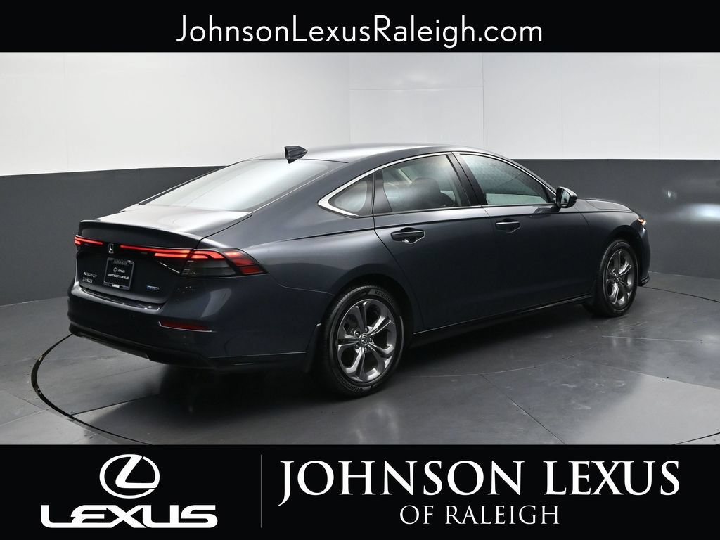Used 2023 Honda Accord EX-L image 9