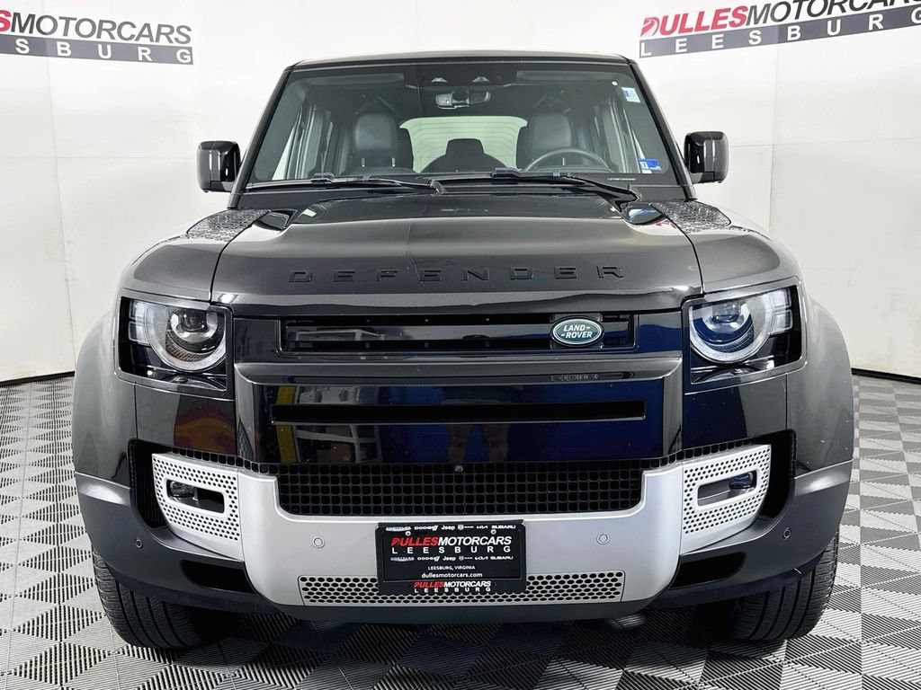 Used 2025 Land Rover Defender 110 S AWD/4WD image 2