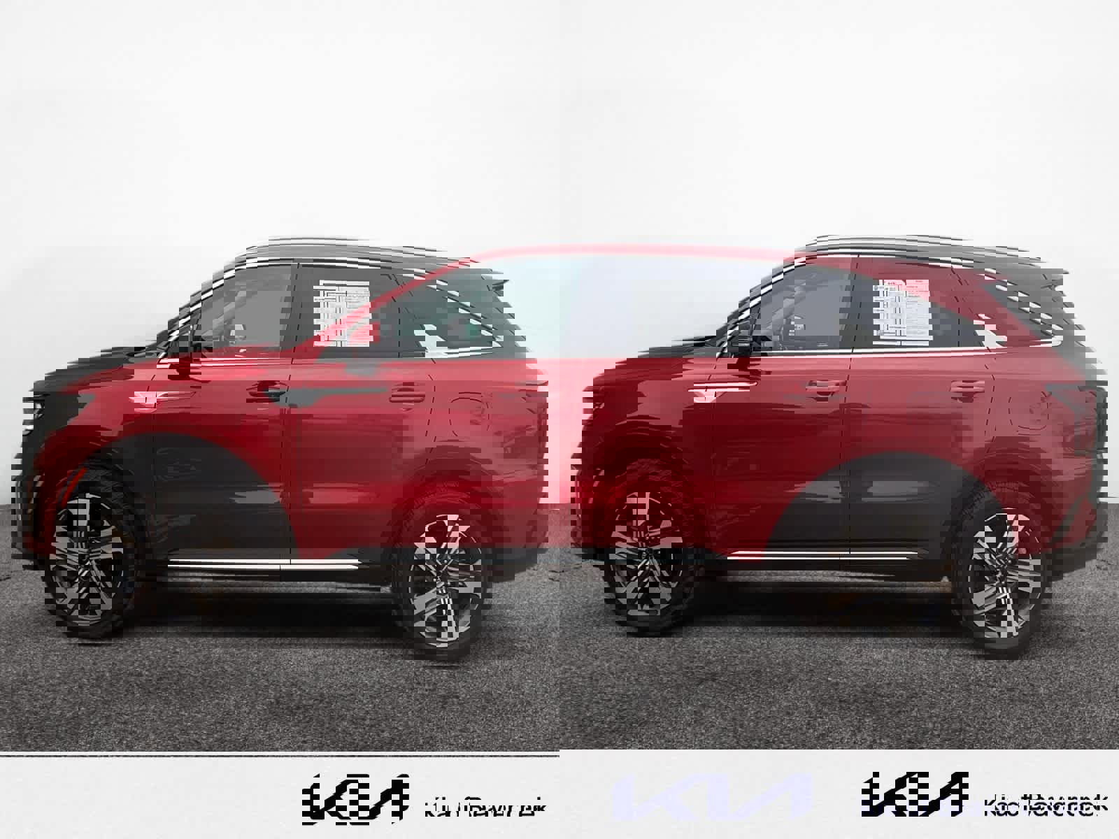 Used 2022 Kia Sorento SX w/ Panoramic Sunroof Package image 2