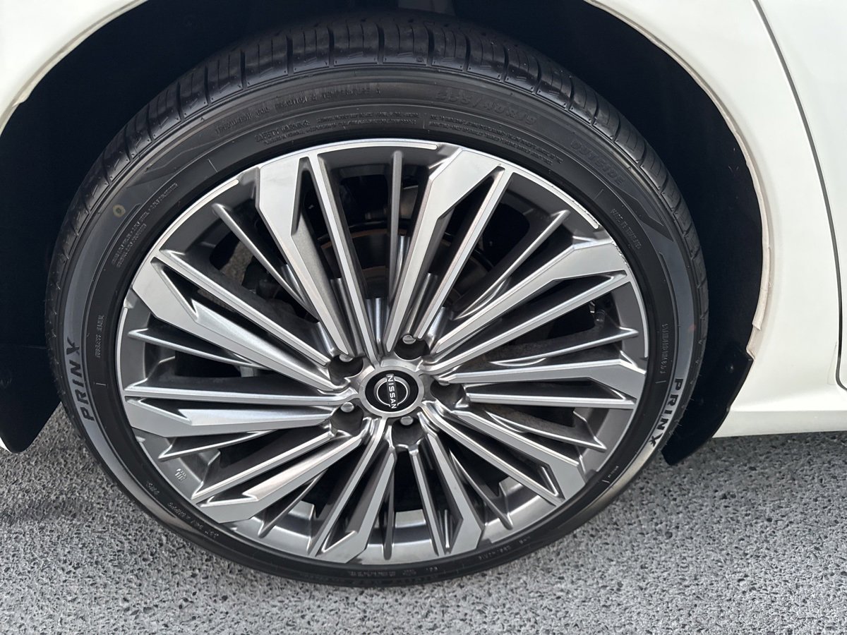 Used 2023 Nissan Altima 2.5 SL image 10