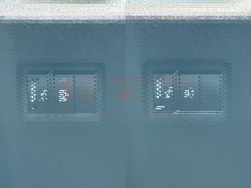 Used 2023 Toyota RAV4 XLE image 19