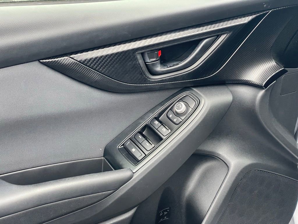 Used 2021 Subaru Crosstrek 2.0i Premium image 12