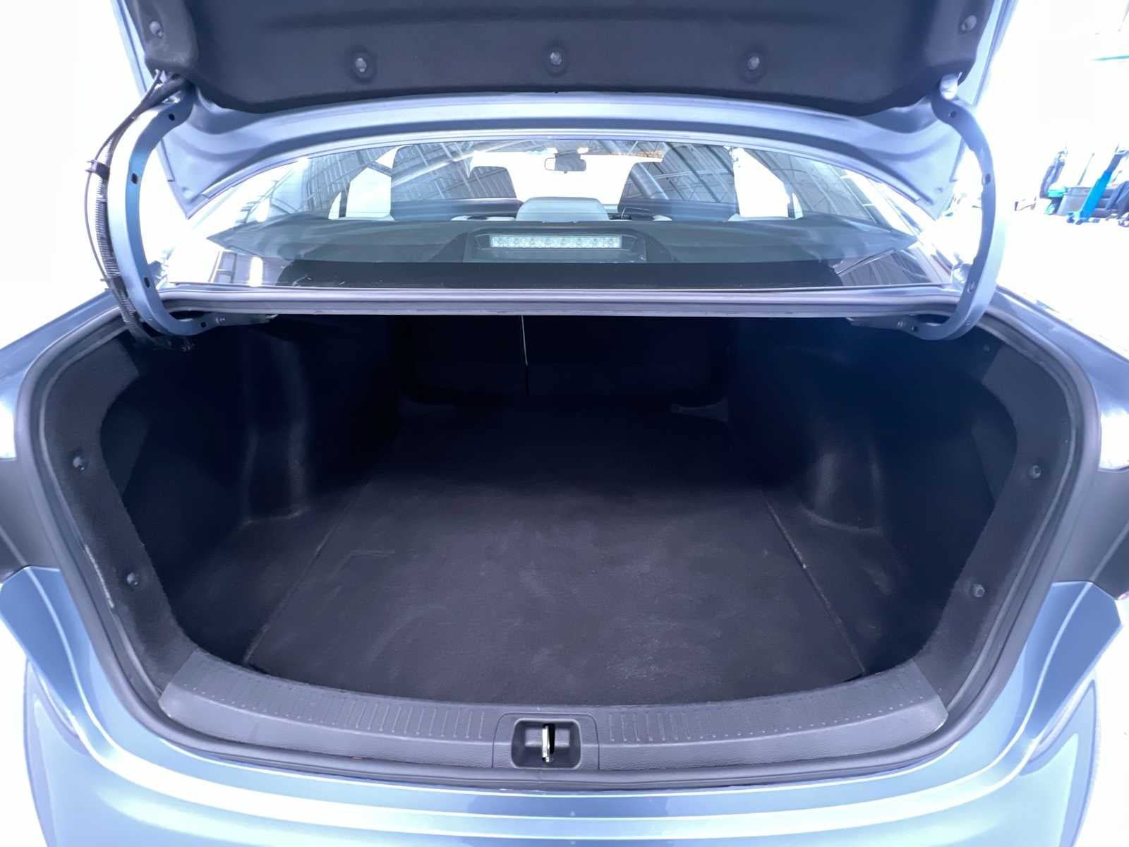 Used 2022 Toyota Corolla LE FWD image 41