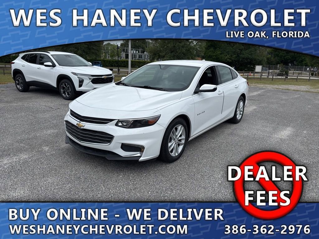 Used 2018 Chevrolet Malibu LT w/ Leather Package FWD image 1