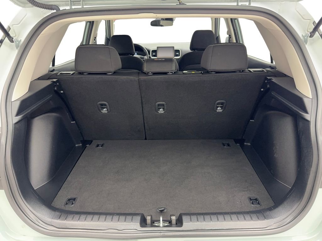 Used 2025 Hyundai Venue SEL image 72