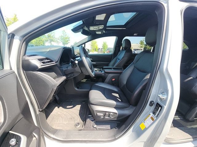 Certified 2025 Toyota Sienna XSE w/ XSE Plus Package AWD/4WD image 27