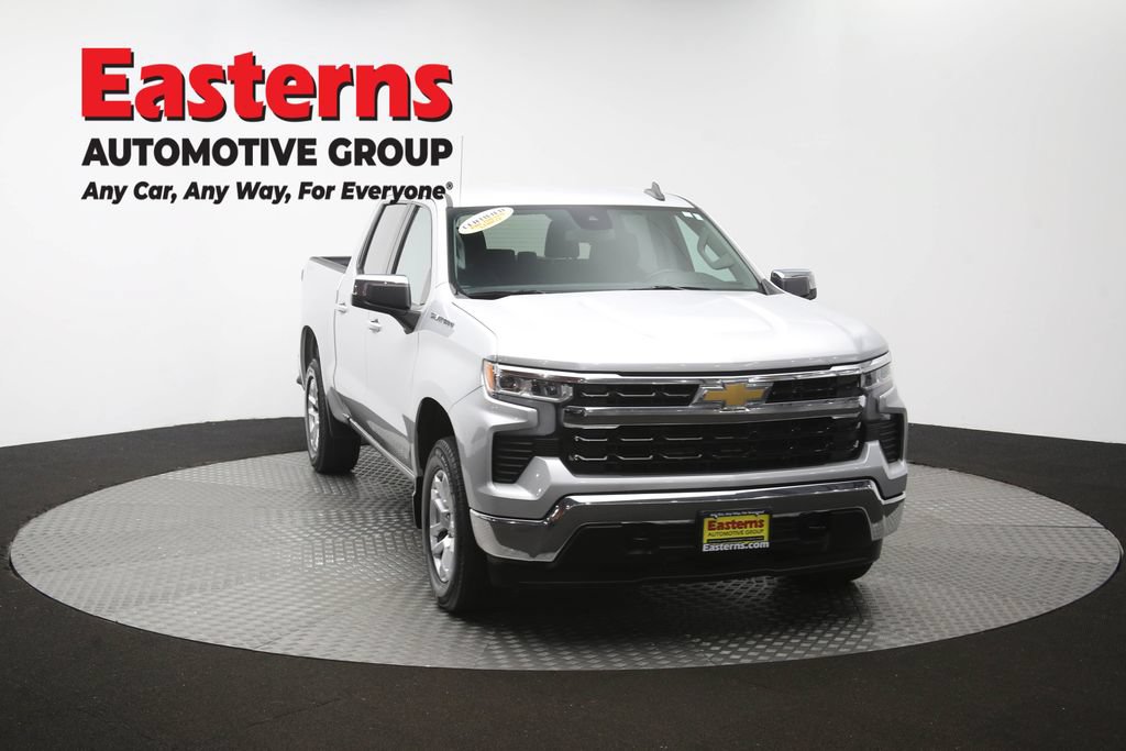 Used 2022 Chevrolet Silverado 1500 LT AWD/4WD image 53