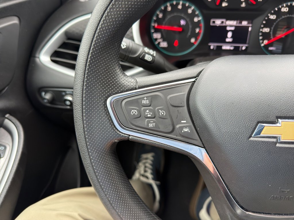 Used 2024 Chevrolet Malibu LT image 17