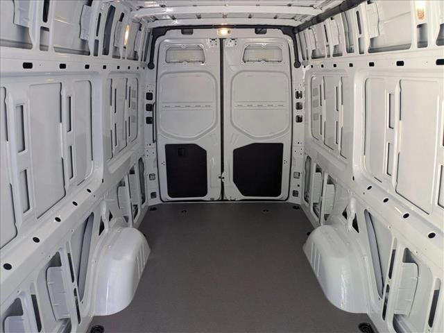New 2026 Mercedes-Benz Sprinter 2500 image 14