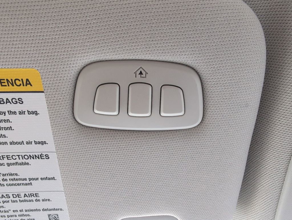 Used 2025 Ford Explorer Platinum w/ Ultimate Package image 28