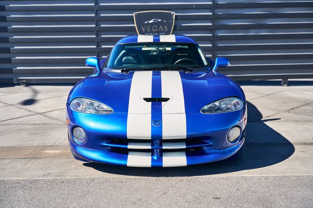 Used 1996 Dodge Viper GTS RWD image 2