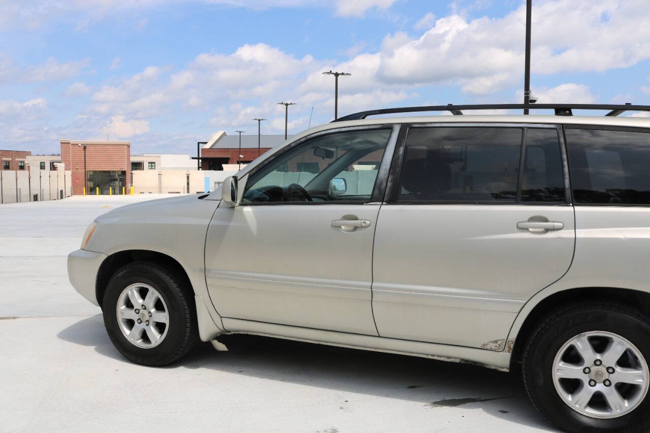 Used 2002 Toyota Highlander 2WD V6 image 32