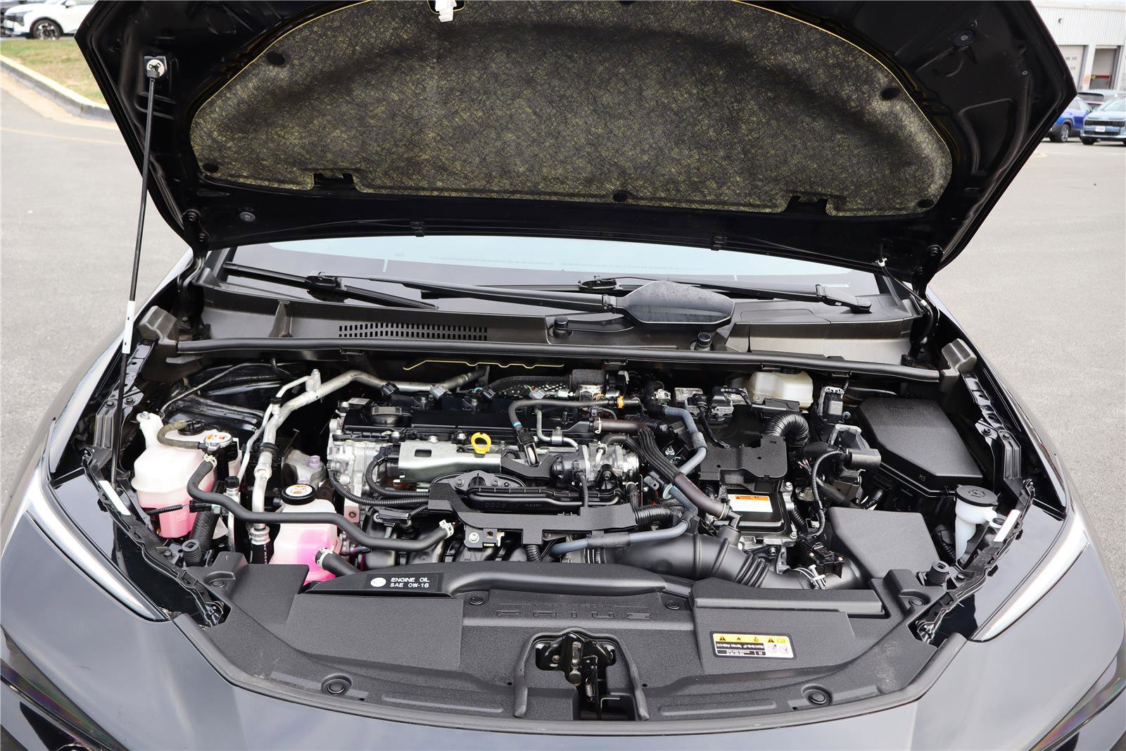 Used 2023 Toyota Prius XLE image 10