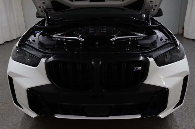 Used 2026 BMW X5 M60i AWD/4WD image 44