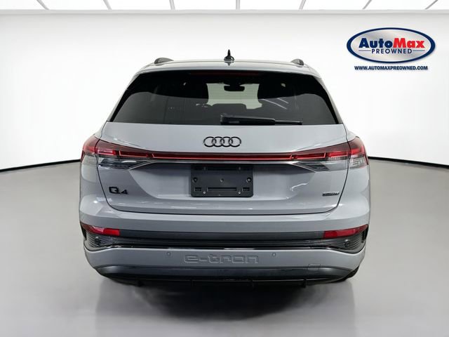Used 2024 Audi Q4 e-tron Prestige w/ Black Optic Package image 8
