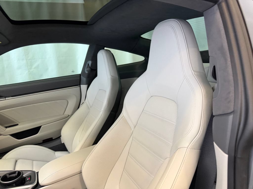 Certified 2025 Porsche 911 Turbo S AWD/4WD image 24