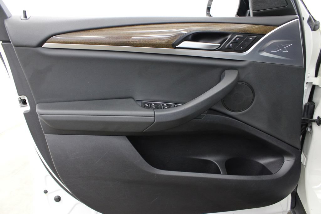 Used 2019 BMW X3 sDrive30i w/ Driving Assistance Package RWD image 17