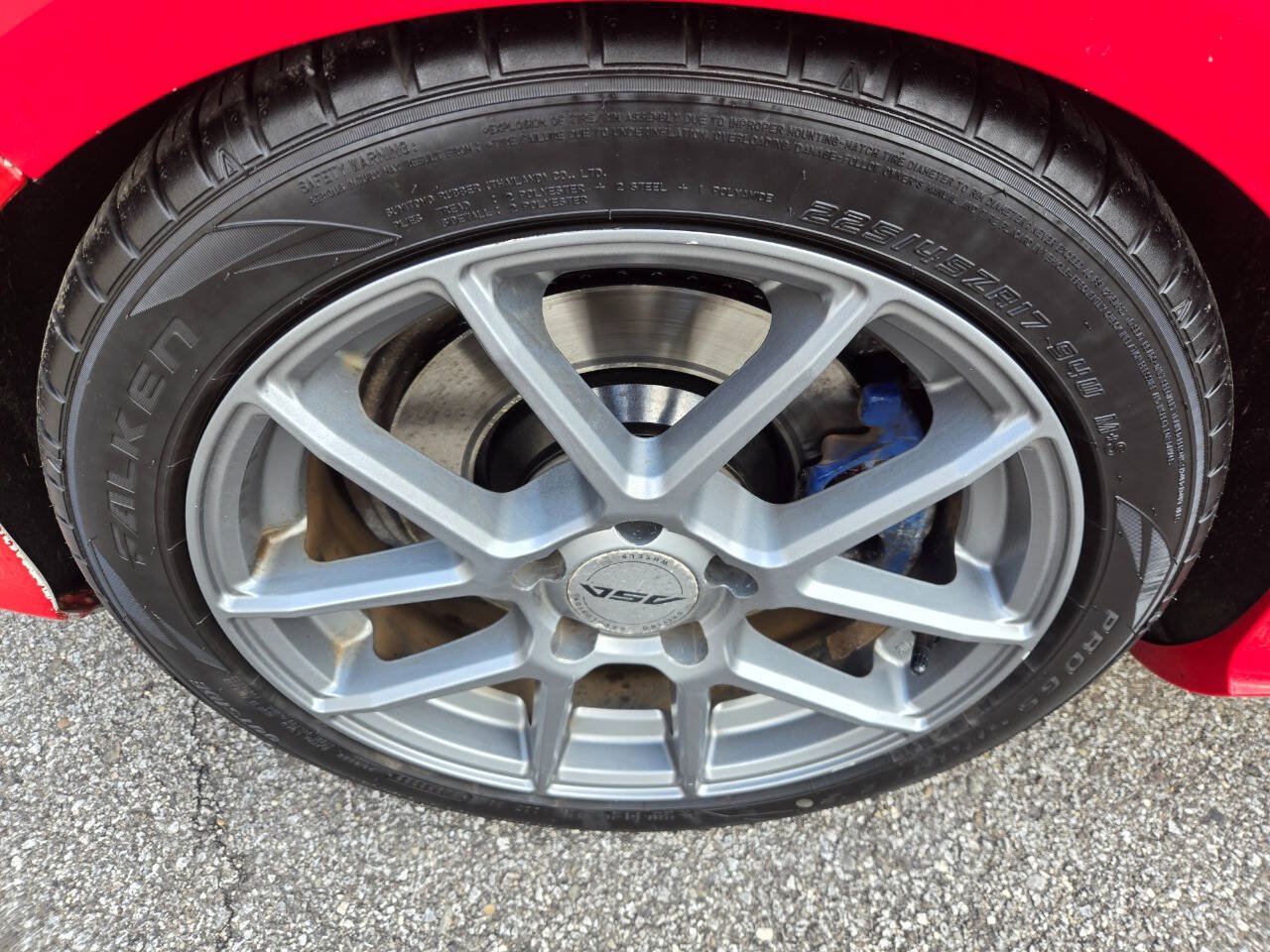 Used 2008 Volkswagen R32 AWD/4WD image 37
