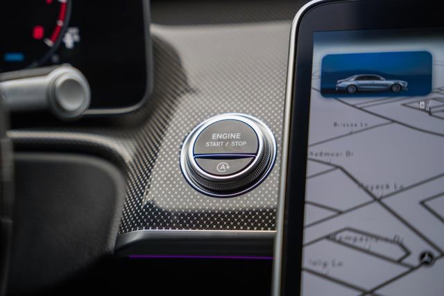 Certified 2025 Mercedes-Benz S 580 4MATIC Sedan image 27