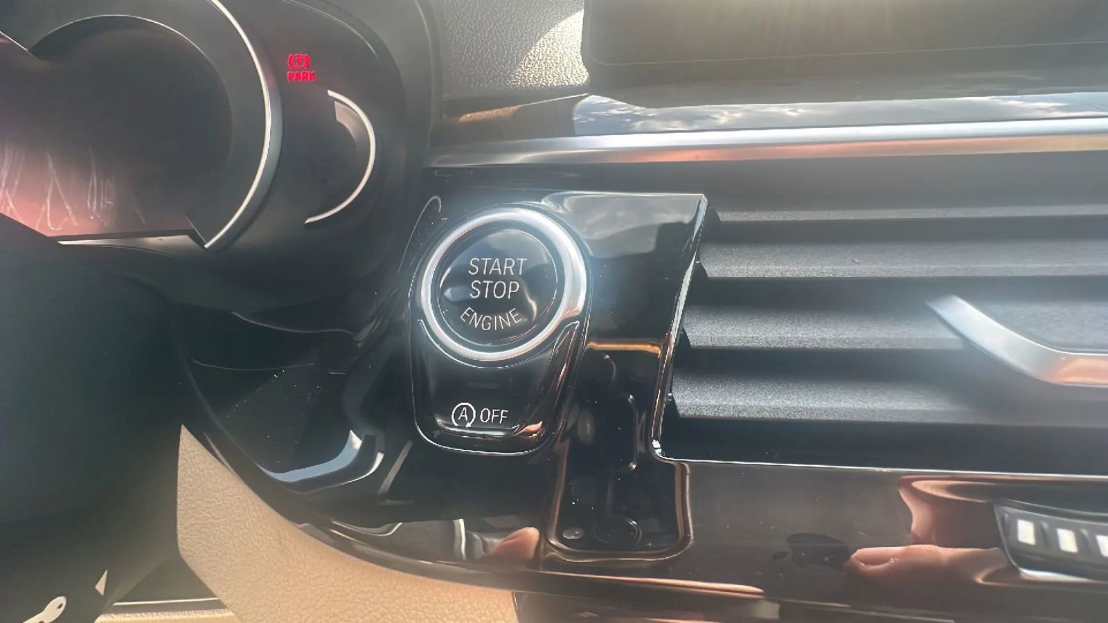 Used 2018 BMW 540i xDrive image 41